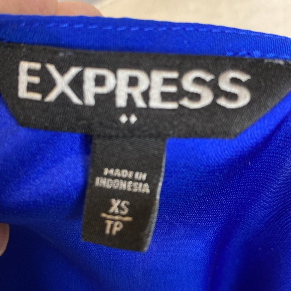 205 Express Design Studio Blue Zip Front Silky Short Sleeve Shirt Size XS - Picture 4 of 4